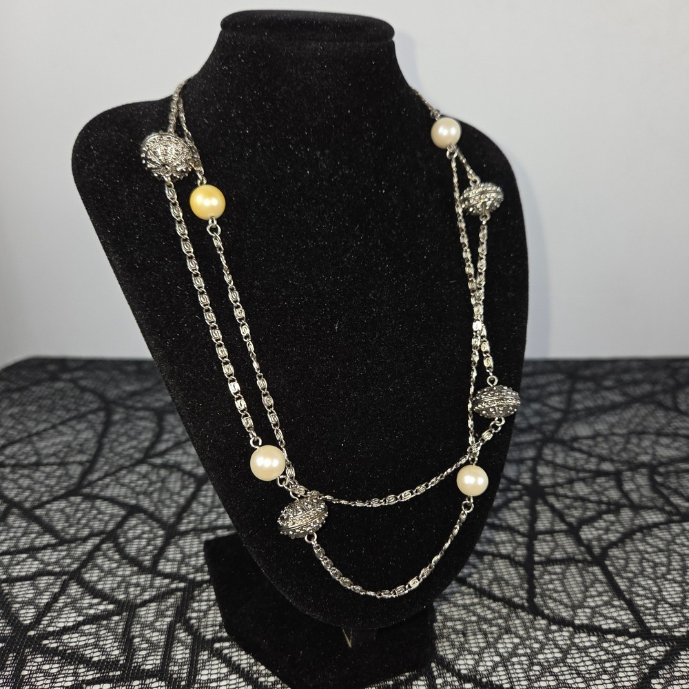 Vintage Avon Silver Tone Faux Pearl and Textured Orb Long Station Necklace